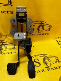 фото thumb №1, Педалі gaz гальмо механічна коробка передач renault megane iv