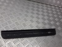 фото thumb №3, Молдинг поріг лівий перед зовнішня volvo s40 ii 08622671