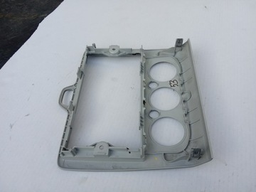 фото thumb №10, Ford focus mk2 2004-07r. - панель рамка