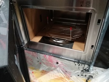 Микроволновая печь BOSCH BEL554MS0, повреждена