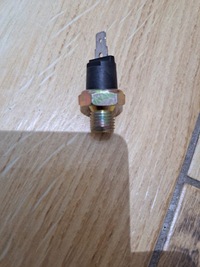 фото thumb №1, Датчик тиску оливи renault 7700761254