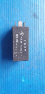 фото thumb №1, Bmw e34 реле кришки багажника 8363317