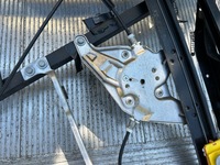 фото thumb №13, Рамка подъемник механизм стёкла правые перед audi a6 c5 sedan универсал