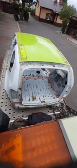 фото thumb №1, Pas ванна зад задня підлога багажника dacia duster i