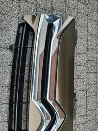 фото thumb №1, Решітка радіатора решітка радіатора citroen jumpy lift teiant-016