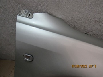 фото thumb №7, Крило правий перед avensis t25 1c0