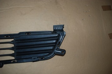 фото thumb №9, Решётка бампера средняя перед mitsubishi outlander iii 3 6402a233