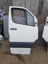 фото thumb №1, Двері праве перед vw crafter i sprinter lb9a