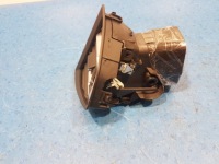 фото thumb №9, Peugeot 308 ii t9 lift решётка обдув воздуха средняя правая 1304148x