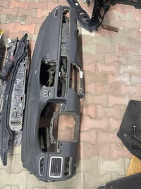 фото thumb №1, Volvo v70 xc70 lift панель приладів консоль оригінал