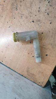 фото thumb №1, Ford transit connect mk1 заливна горловина бачок омивача