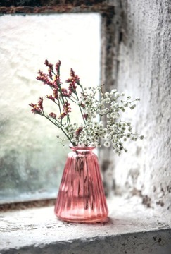Burgundy Glass Vase 10x7,5 см. Прессовая ваза