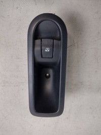 фото thumb №1, Кнопка, панель скло renault megane ii оригінальний номер 156015540
