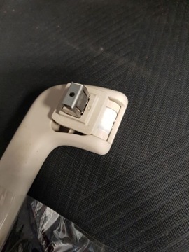 фото thumb №5, Ручка держатель потолок vw touareg iii 4n0857643