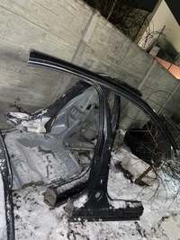 фото thumb №1, Чверть блок двигуна a b дах права ліва alfa romeo stelvio