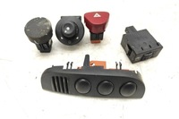 фото thumb №11, Кнопка аварийных citroën c3 pluriel hb_ 96405778xt 1.6l бензиновый 80kw