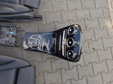 фото thumb №6, Mercedes w205 c класс салон сиденья диван туннель