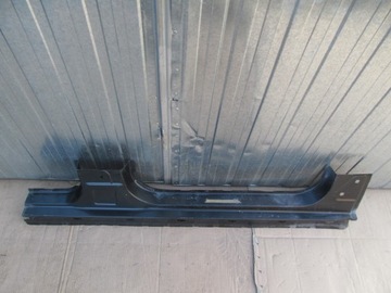 фото thumb №5, C класс w204 правые порог стойка обшивка