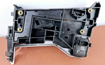 фото thumb №6, Audi e-tron панель зміни коробки передач вибірник 4kl713041b