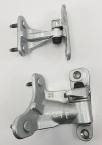 фото thumb №1, Петли дверь левый зад mercedes glk x204 пара