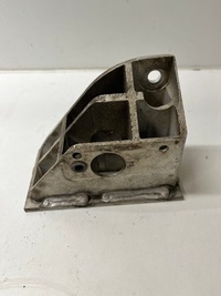 фото thumb №6, E-tron gt porsche taycan кронштейн акумулятора ліва праве 9j1804696 9j1804695