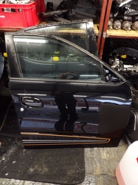 фото thumb №1, Дверь правое передние dacia spring