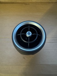 фото thumb №1, Alfa romeo stelvio решётка воздуховод консоли 1561236820