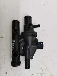 фото thumb №2, Корпус термостата renault master ii 8200154296