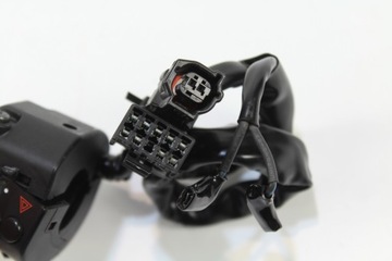 YAMAHA MT-09 13-17 ПРАВЫЕ ПЕРЕКЛЮЧАТЕЛИ