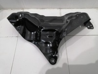 фото thumb №1, Защита бака топлива audi a6 c8 4k0 nowa оригинал