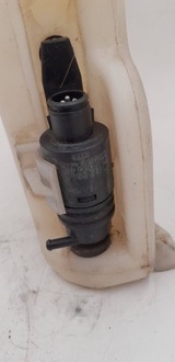 фото thumb №5, Audi a8 s8 d2 4d бак рідини do склоомивача скла передній / лобовий