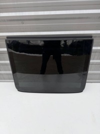 фото thumb №1, Audi q7 sq7 люк панорама 4m0877056