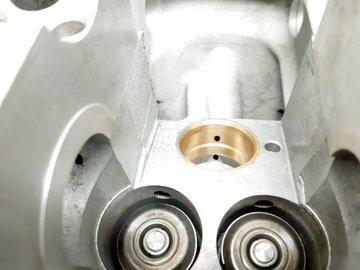 фото thumb №10, Skoda 1.9 2.0 tdi 8v 038103373r нове втулки головка відновлена vw audi