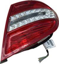 фото thumb №10, Лампа задня права led комплектна mercedes c w204 combi 2048204064 оригінал