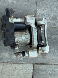 фото thumb №5, Hyundai kona ii sx2e 2 , супорт електричний задній