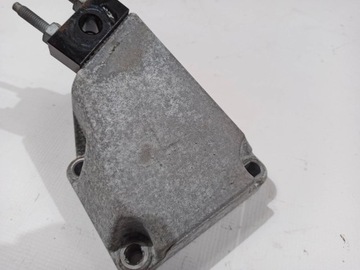 фото thumb №8, Кріплення лапи двигуна ліва dodge charger challenger 6.4 srt v8 2011-2023