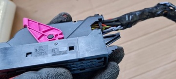 фото thumb №12, S3 8y a3 рестайлінг штекер роз'єм підсилювача bang olufsen 4g0971636