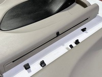 фото thumb №9, Обшивки обшивка оббивка обшивка двері шторка chrysler pacifica 2016 - 2022