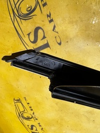 фото thumb №11, Планка рамка прокладка скла двері дах ліва ford mustang vi