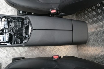 фото thumb №8, Maserati levante сидіння диван обшивки салон m189