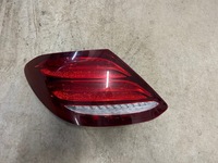 фото thumb №1, Mercedes e w213 левый зад a2139068100