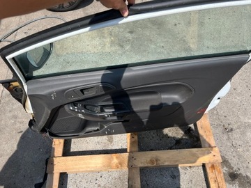 фото thumb №11, Ford fiesta mk7 3d дверь правый перед оригинал европа