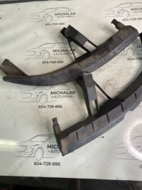 фото thumb №1, Направляющая бампера левый правый перед renault scenic ii 8200183758