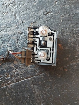 фото thumb №10, Вкладка лампы задней левый audi 80 b4 sedan thk81