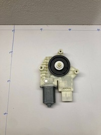 фото thumb №1, Моторчик подъемника стекло правый перед 0015283327 renault clio v