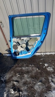 фото thumb №5, Двері праве задня peugeot 206 2.0hdi 03r hb