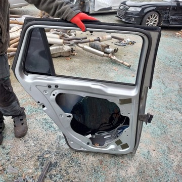 фото thumb №8, Volkswagen vw golf v 5 универсал дверь левая задние серебристый