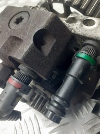 фото thumb №3, Насос впрыскная renault scenic ii 1.9 dci h8200256255