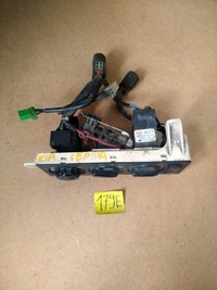 фото thumb №1, Kia sephia 1 i панель обдув кондиціонера +роз'єми оригінал