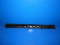 фото thumb №1, Volvo v90 ii s90 ii напрямна кронштейн накладки порога правий перед